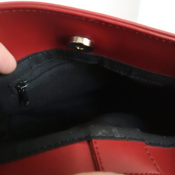 Vintage Esprit Red Medium Size Shoulder Bag/Pocketbook - Picture 5 of 13